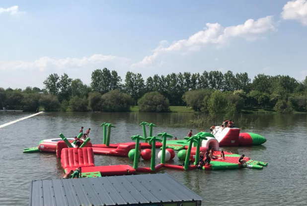 TSN 44.2 - Nozay : parcours gonflable