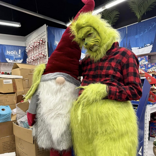 Noël à Nice Valley : Le Grinch dans un magasin