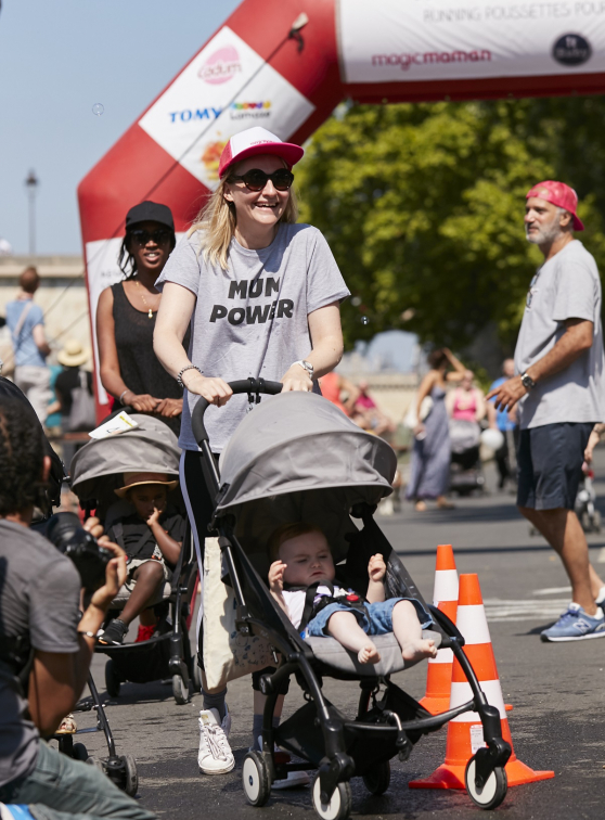 La Famiale : une maman et son bébé