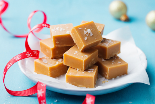 Préparez des chocolats avec vos enfants pour Noël - Caramels