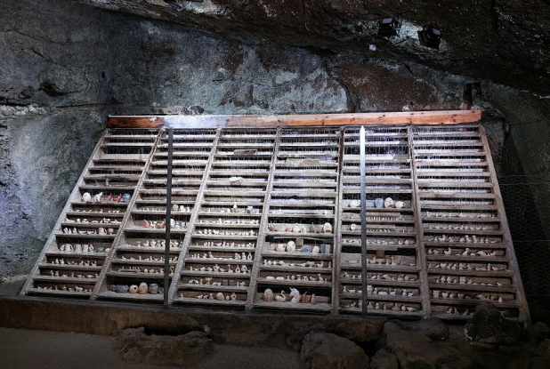 Jardin des Fontaines Pétrifiantes : Cristallisoir