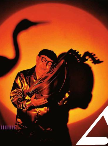 Entre deux roseaux, l'enfant