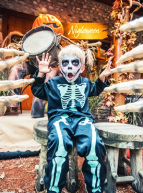 Halloween 2022 dans le parc d'attraction Nigloland