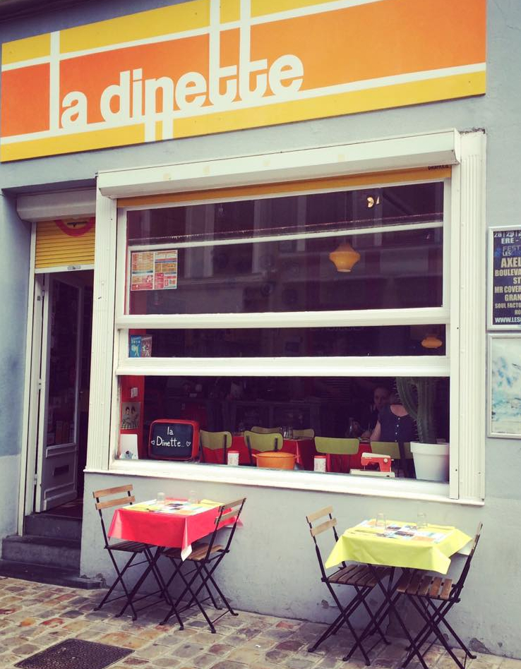 La restaurant, petite déjeuner, brunch et déjeuner pour