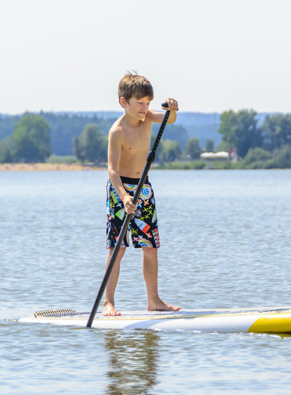 Paddle : un sport à l'année pour les enfants ?