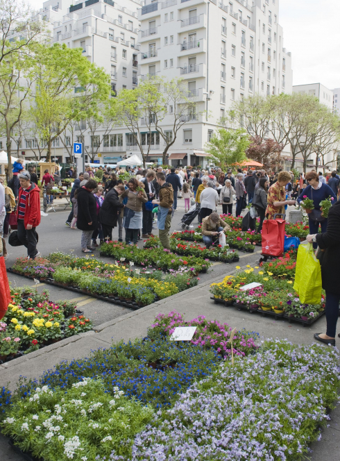 Marché aux plantes de Gratte-Ciel Villeurbanne