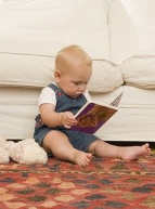 Bébé et livre