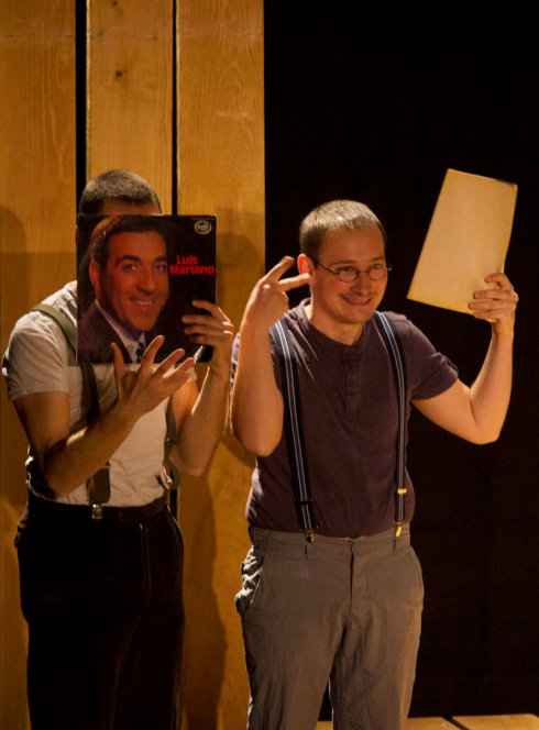 A la porte - La Sarbacane Théâtre