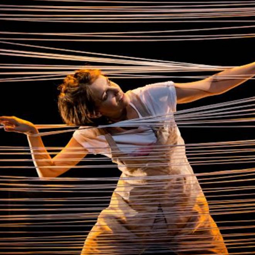 On est de son enfance comme on est d'un pays