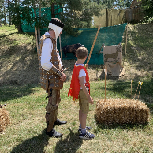 Festival Médiéval Throne