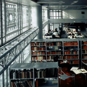Vue générale de la bibliothèque de l'Institut du Monde Arabe