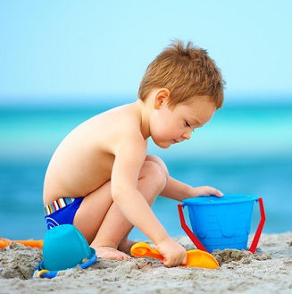 Jeux de plage © olesiabilkei - Fotolia.com