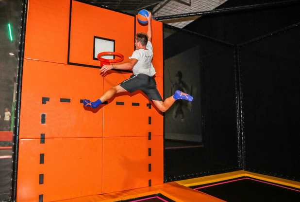 Trampoline Park : Slam Dunk