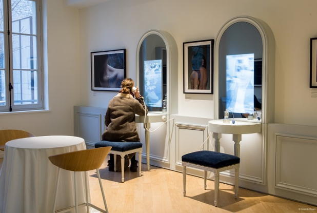 Le Grand Musée du Parfum - Se parfumer