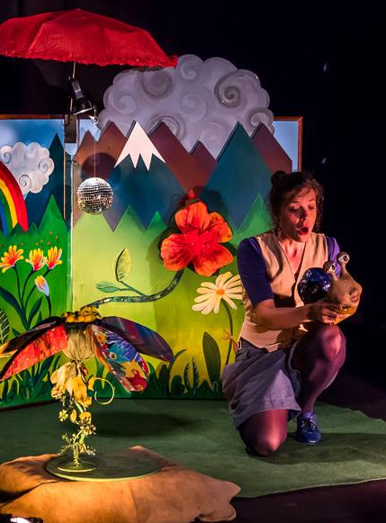 Petit escargot où sont tes ailes ? - Cie Avant d'ouvrir