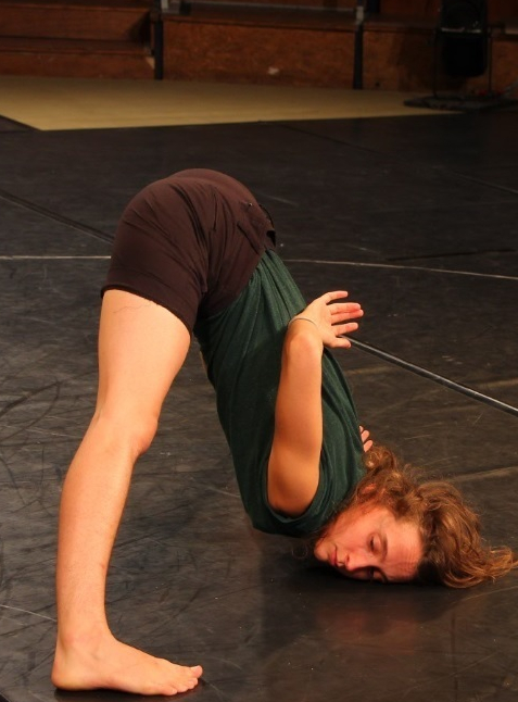 Au bord du corps - Cie du Long Raccourci