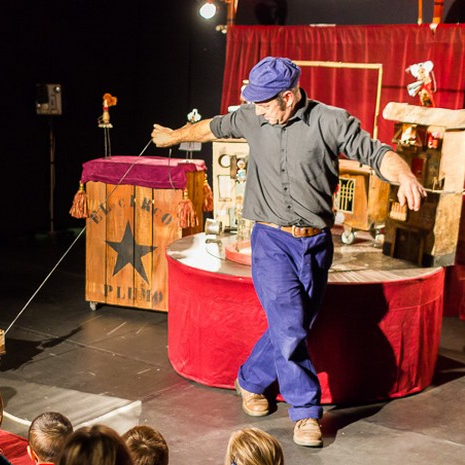 El Circo Plumo/Le Petit Plumo - Cie La Remueuse