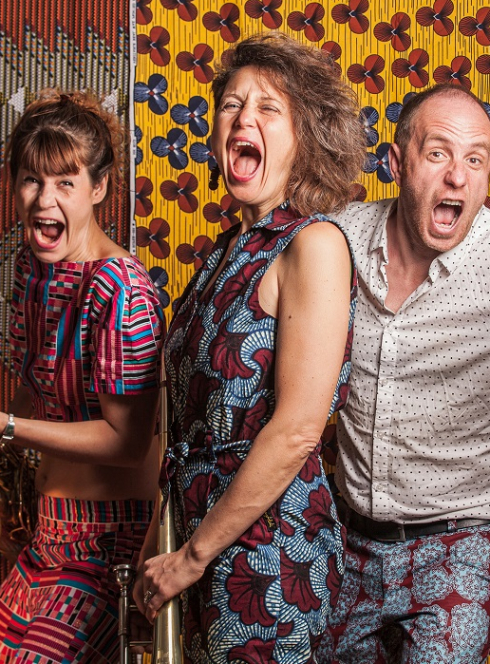 L'afro carnaval des animaux : Deux musiciens et une chanteuse, conteuse