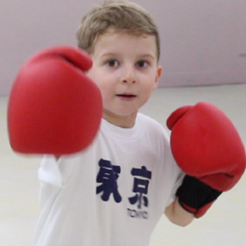 VIDÉO : la boxe, un sport éducatif ?