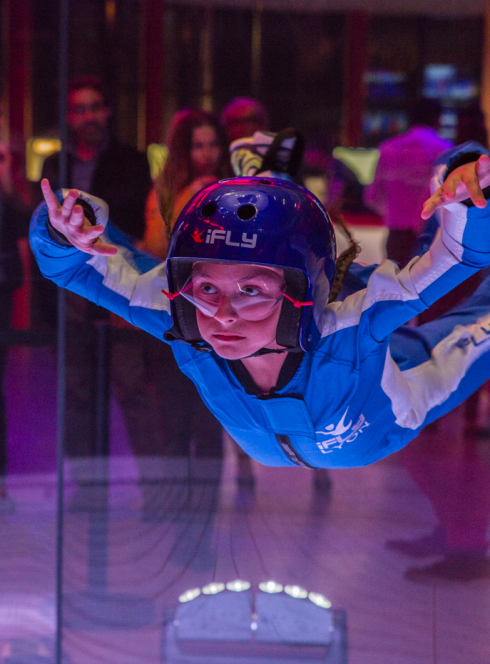 iFLY Lyon : simulateur de chute libre indoor