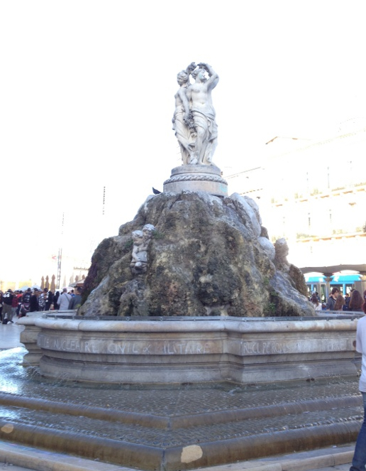 Fontaine de la place de la Comédie