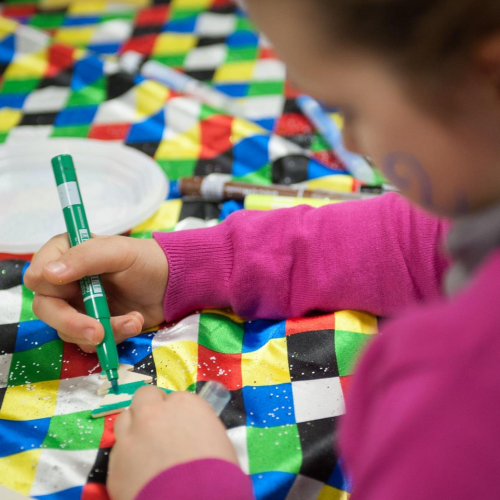 La Boîte à SurpriZ : atelier arts plastiques