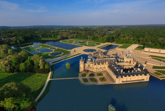 Domaine de Chantilly - Vue aérienne du château et du parc
