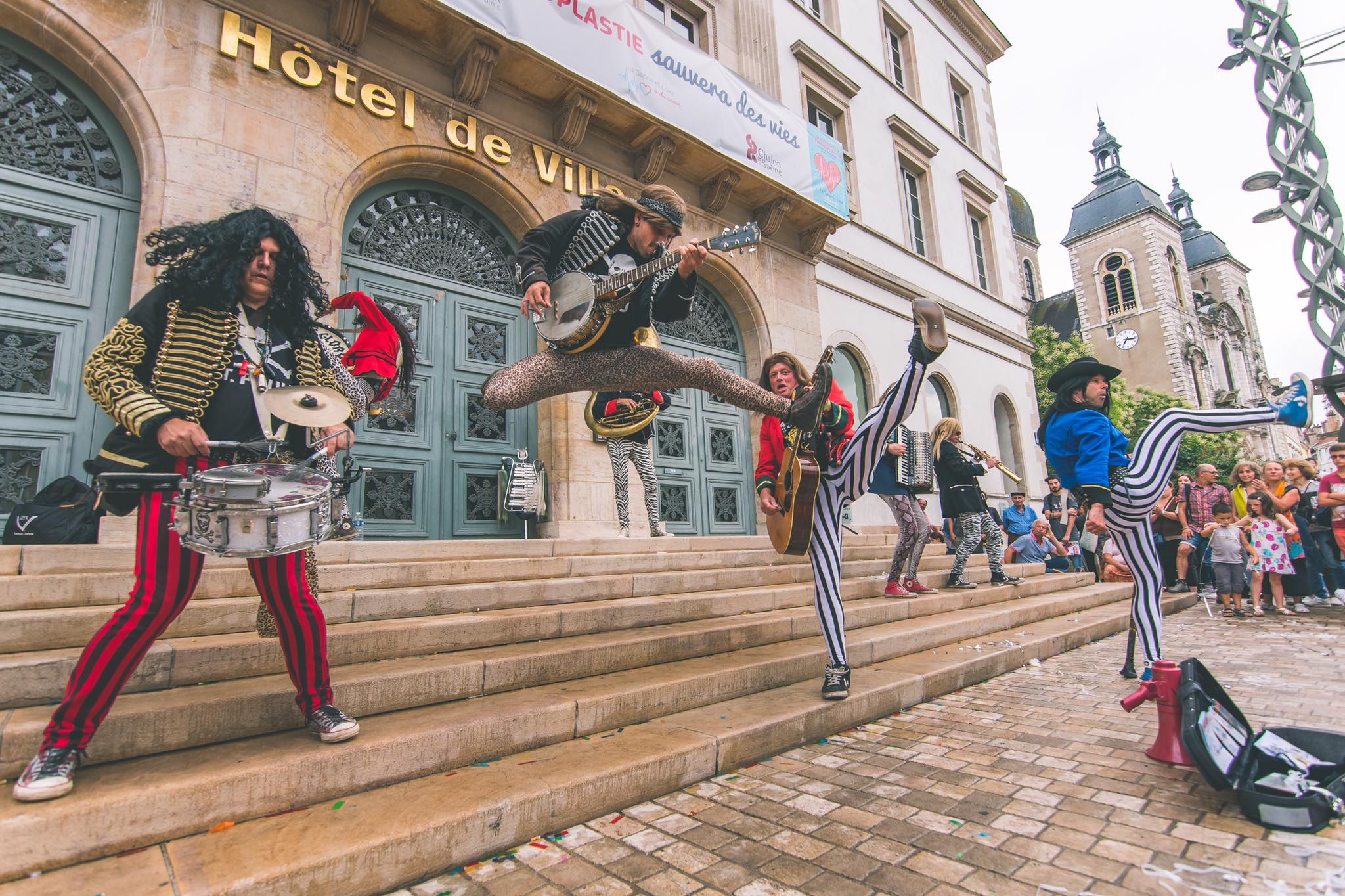 Sortir à Chalon Sur-saône Ce Week End Chalon dans la rue 2018 : festival des espaces publics à Chalon sur