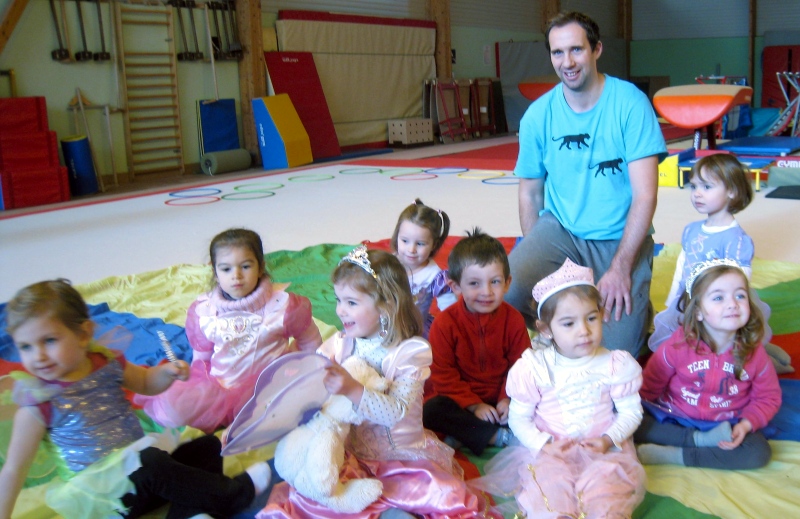 Gym'Art et Form'Fitness, cours de baby gym et artistique à ThorignéFouillard, Rennes Citizenkid