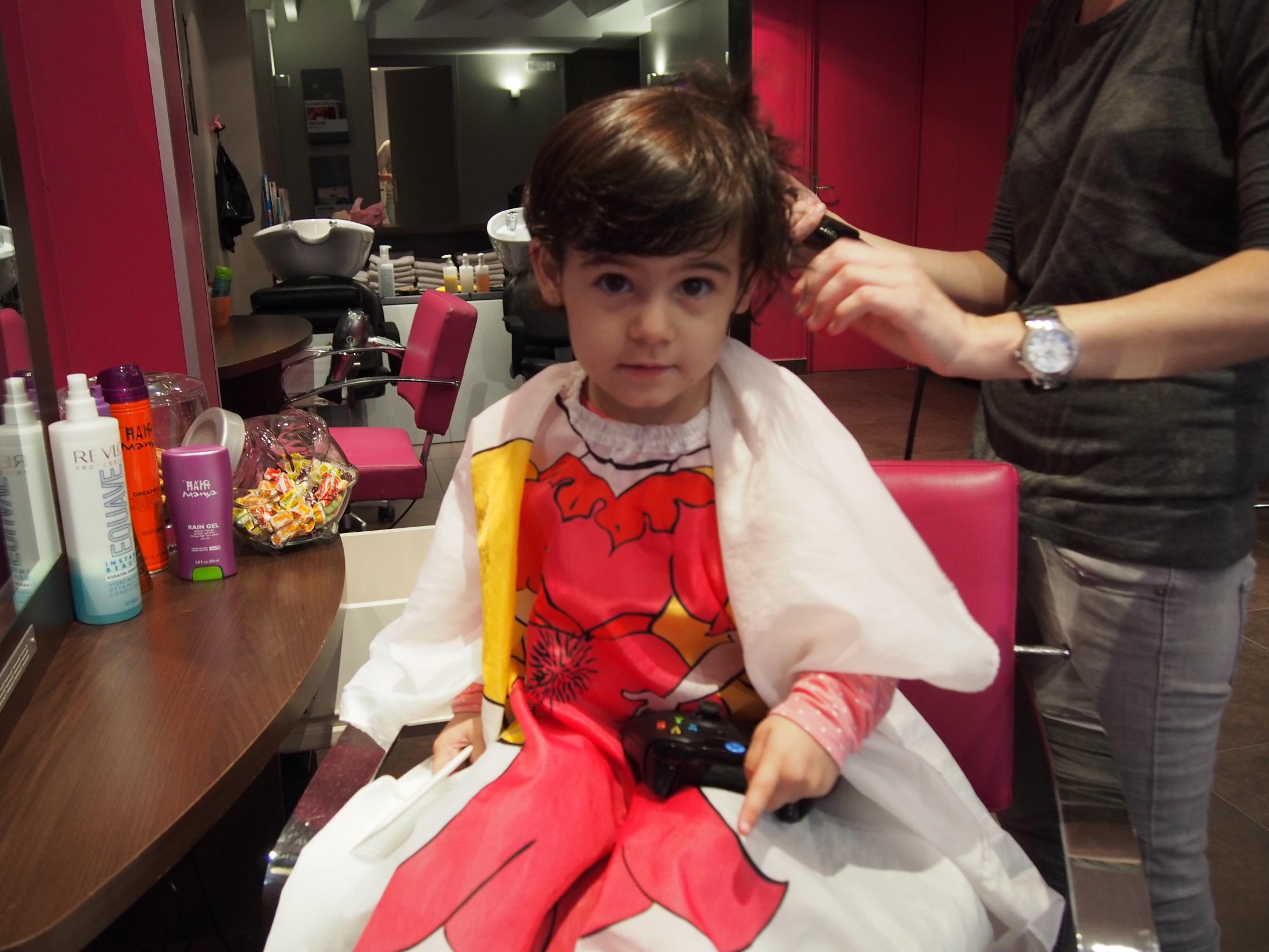 Carré Junior : salon de coiffure et coupes de cheveux pour enfants et  adolescents à Lyon 6e - Citizenkid