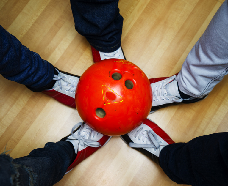 Feter Son Anniversaire Au Bowling Une Idee Sportive Activite Enfant Citizenkid